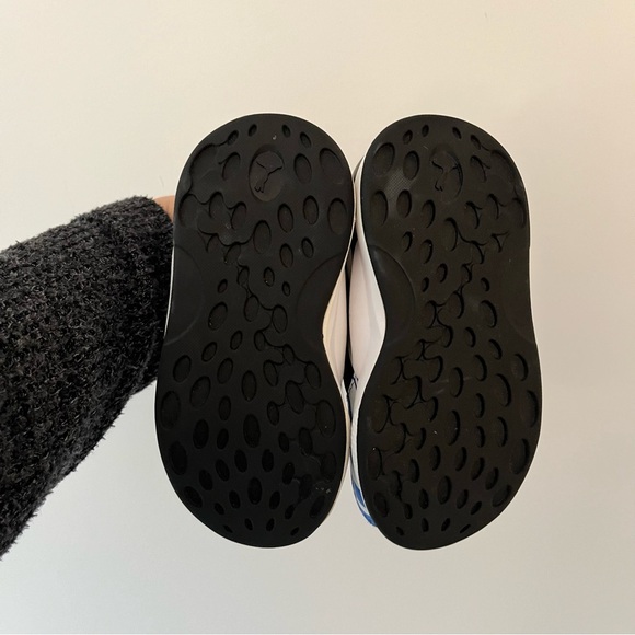 Puma x Sonic toddler sneakers size 6 - Picture 5 of 6